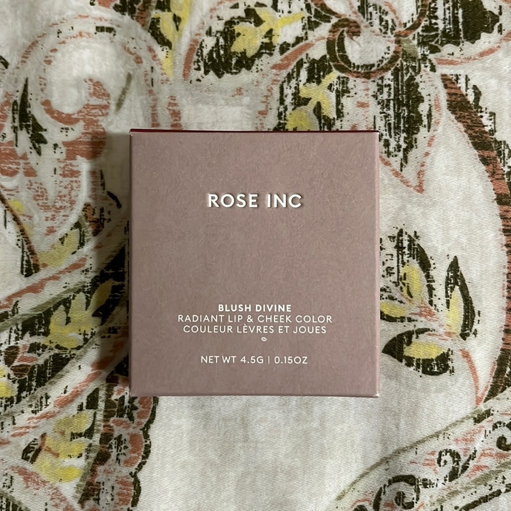 Rose Inc Blush Divine
